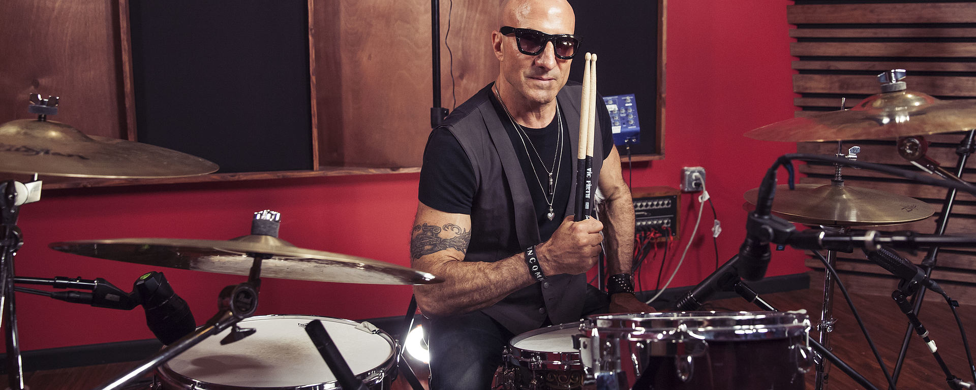 Kenny Aronoff at the huge LEWITT microphone shootout